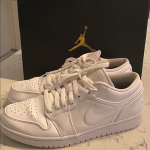 Nike Jordan 1 Low Triple White